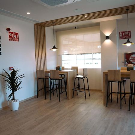 Hospedium Hotel Triana Miajadas Екстер'єр фото