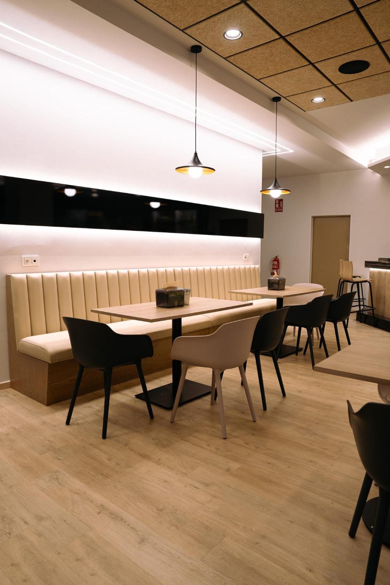 Hospedium Hotel Triana Miajadas Екстер'єр фото