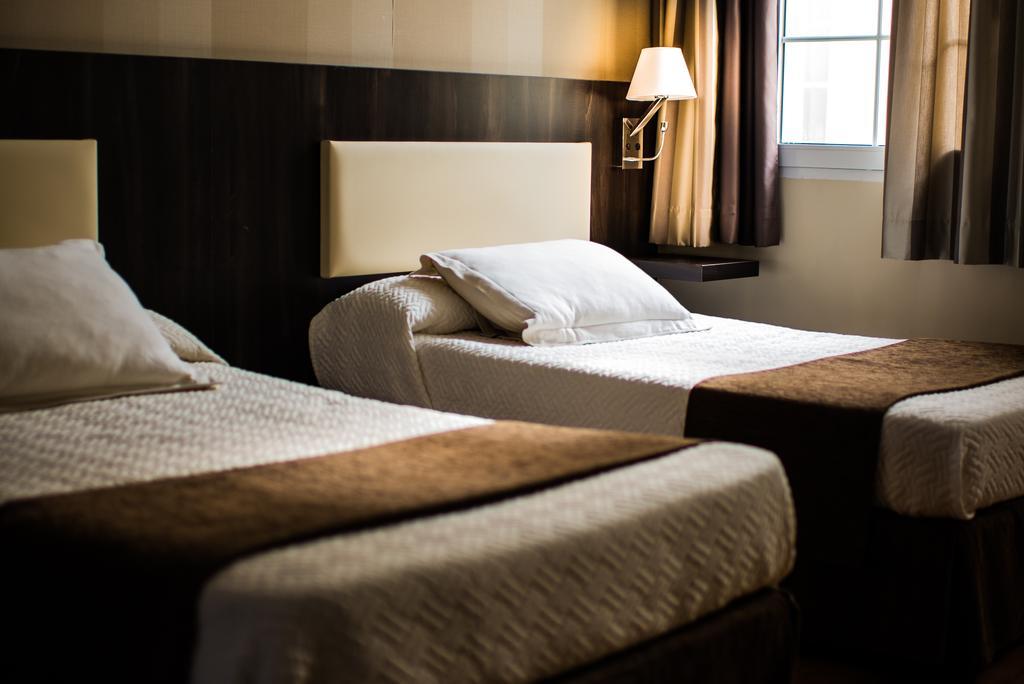 Hospedium Hotel Triana Miajadas Екстер'єр фото